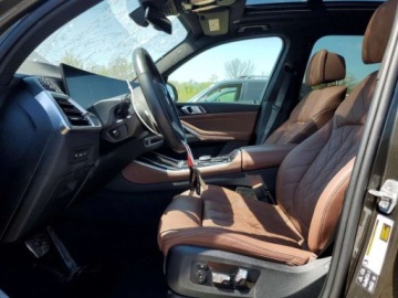 BMW X5 G05 2025 BMW X5 M60I 2025 4.4 Benzyna 523KM, zdjęcie 7