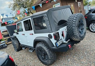 Jeep Wrangler III Unlimited Facelifting 3.6 V6 286KM 2012 Jeep Wrangler Jeep Wrangler 3.6 Benzyna 286KM, zdjęcie 20