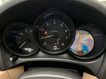 Porsche Macan SUV Facelifting II 2.0  265KM 2022 Porsche Macan 265KM 4x4Jet Black MetallicPDLSApple CarPlaySalonPLFaktura V, zdjęcie 20