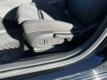 Opel Insignia II Grand Sport Facelifting 2.0 Diesel 174KM 2022 Opel Insignia 2.0 CDTi 174KM 2022r bogata wersja, zdjęcie 12