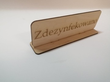 EKSPOZYTOR Zdezynfekowano dezynfekcja stojak