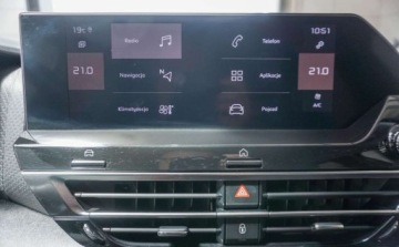 Citroen 2022 Citroen C4 Citroen C4 Shine 1.2 130KM 1.2 Benzyna 130KM, zdjęcie 14