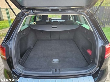 Volkswagen Passat B8 Variant 2.0 TDI BlueMotion SCR 150KM 2017 Volkswagen Passat 2.0 Diesel 150KM /Po dużym serwisie/ Virtual/Navi/2xkoła, zdjęcie 10