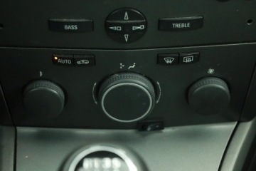 Opel Astra H Hatchback 5d 1.6 Twinport ECOTEC 105KM 2004 Opel Astra 1.6 16V, Klima, Klimatronic,ALU, zdjęcie 9