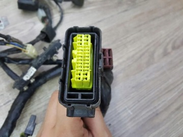 УСТАНОВКА ЖГУТ ПРОВОДОВ HONDA GL 1500 GOLDWING