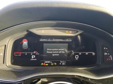 Audi Q8 SUV 3.0 55 TFSI 340KM 2023 Audi Q8 2023 AUDI Q8 PREMIUM 3.0 Benzyna 340KM, zdjęcie 9