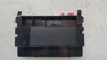 Moduł usług ON LINE VW AUDI SEAT SKODA 10A035284H demontaż