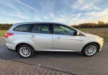 Ford Focus III Kombi Facelifting 1.6 Ti-VCT 85KM 2017 Ford Focus Ford Focus 1.6 SYNC Edition 1.6 Benzyna 86KM, zdjęcie 18