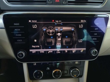 Skoda Superb III Kombi Facelifting 1.5 TSI 150KM 2020 Skoda Superb SalonPL serwis ASO 1.5TSI 150KM bezwypadkowy MatrixLED DCC Ca, zdjęcie 29