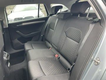 Skoda Superb III Kombi Facelifting 2.0 TSI 190KM 2021 Škoda Superb Skoda Superb DSG Podgrzewanie, zdjęcie 13