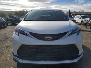 Toyota Sienna III 2024 Toyota Sienna XLE 2024 2.5l 2.5 Hybryda 245KM, zdjęcie 5