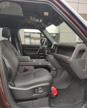 Land Rover Defender IV (L663) Hard Top 90 3.0D R6 250KM 2025 Land Rover Defender Defender MY25.5 3.0D I6 250 PS AWD Auto X-Dynamic SE 1, zdjęcie 16