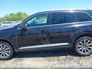 Audi Q7 II 2019 Audi Q7 Premium 45 TFSI quatto 2019 2.0l 2.0 Benzyna 248KM, zdjęcie 2