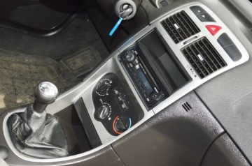 Peugeot 307 I Hatchback 1.6 16V 109KM 2003 PEUGEOT 307 1.6 16V 110 KM, zdjęcie 31