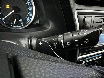Toyota Auris II Hatchback 5d Facelifting 1.6 Valvematic 132KM 2015 Toyota Auris Kamera, LED, ALU Czujniki, Gwarancja!, zdjęcie 24