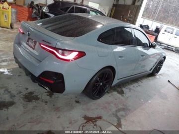 BMW Seria 4 G22-23-26 2022 BMW M4 40I Gran Coupe XDrive 2022 3.0l 3.0 Benzyna 382KM, zdjęcie 2