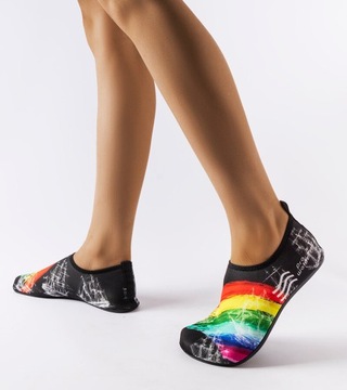 Hers Sportowe buty damskie z kolorowym printem do wody r. 40