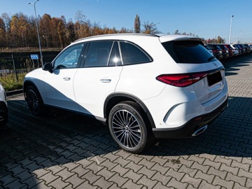 Mercedes GLC C254/X254 Coupe 2.0 220d 197KM 2025 MERCEDES-BENZ GLC 220 d 4-Matic AMG Line Suv 197KM 2025, zdjęcie 3