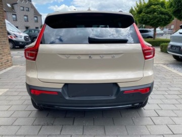 Volvo XC40 Crossover Facelifting 2.0 B4 197KM 2026 VOLVO XC40 B4 Plus Dark Suv 2.0 (211KM) 2026, zdjęcie 5