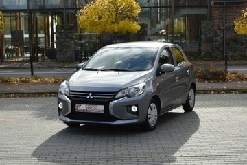 Mitsubishi Space Star Hatchback 5d Facelifting II 1.2 71KM 2022 Mitsubishi Space Star 1.2 Benzyna 71KM Manual 2022, zdjęcie 2