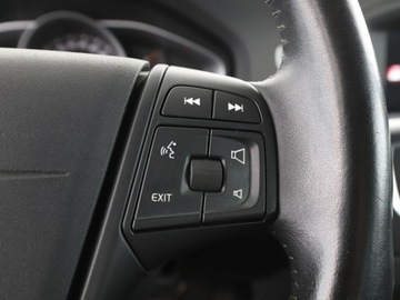 Volvo V60 I Kombi Facelifting 2.0 D3 DRIVE-E 150KM 2016 Volvo V60 2.0D Automat Business Navi Tempomat, zdjęcie 28