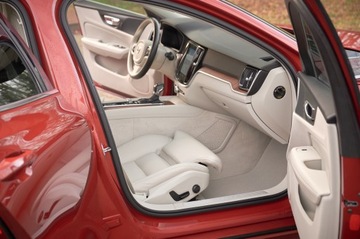 Volvo V60 II  Kombi 2.0 T5 250KM 2019 MEGA KOLOR __JASNE SKÓRY __SUPER PEDANTYCZNY STAN_, zdjęcie 22