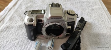 Body MINOLTA DYNAX 505si SUPER Czarno-srebrne NOWE BATERIE CR2 MANKAMENT
