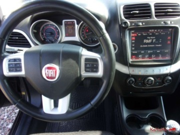 Fiat Freemont 2.0 Multijet II 16v 140KM 2012 Fiat Freemont 2,0 D 140 km zarejestrowany w PL telewizor dvd 2.0 Diesel, zdjęcie 3