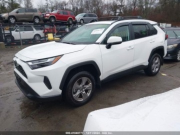 Toyota 2024 Toyota RAV4 2024 Toyota RAV4 XLE AWD (Natl) 2.5 Benzyna 203KM, zdjęcie 1