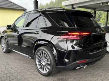 Mercedes GLE V167 SUV Facelifting 2.0 300d 269KM 2025 MERCEDES-BENZ GLE 300 d 4-Matic AMG Line 2.0 (269KM) 2025, zdjęcie 3