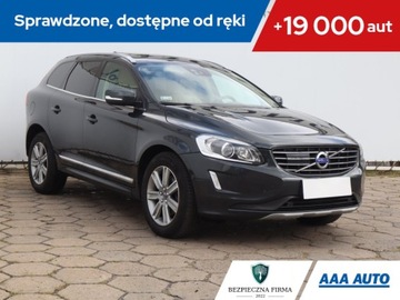 Volvo XC60 I SUV Facelifting 2.4 D4 190KM 2017 Volvo XC60 D4, Salon Polska, 187 KM, 4X4