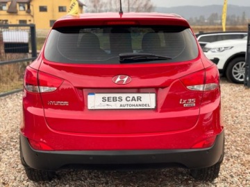 Hyundai ix35 SUV 1.7 CRDi 115KM 2013 Hyundai ix35 Niski przebieg Zadbany Full serwis 1.7 Diesel 116KM, zdjęcie 5