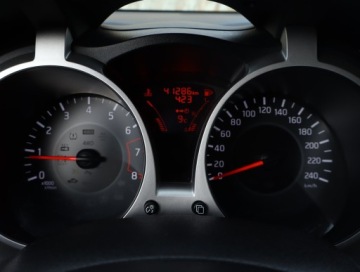 Nissan Juke I SUV Facelifting 1.2 DIG-T (Euro 6) 115KM 2017 Nissan Juke 1.2 DIG-T, Salon Polska, Klima, zdjęcie 10