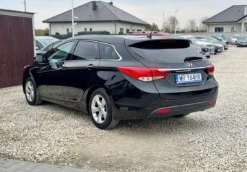 Hyundai i40 Kombi 1.7 CRDi LOW 115KM 2013 Hyundai i40 1.7 CRDI Navi PDC Led tempomat Climatronic serwis ASO 1.7 116KM, zdjęcie 4