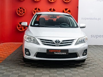 Toyota Corolla X Sedan Facelifting 1.6 Valvematic 132KM 2012 TOYOTA Corolla 1.6 Premium Sedan 132KM 2012, zdjęcie 1