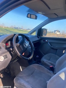 Volkswagen Caddy III Furgon 1.4 i 16V 75KM 2005 Volkswagen Caddy 7 miejsc 1.4 Benzyna 75KM, zdjęcie 8