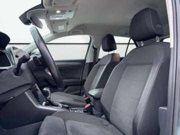 Volkswagen T-Roc I SUV Facelifting 2.0 TSI 190KM 2022 Volkswagen T-Roc 2.0 TSI 190 KM 4Motion FV23 Kamera cofania 2.0 Benzyna, zdjęcie 10