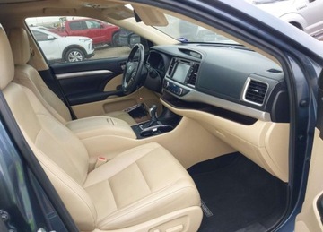 Toyota Highlander II 2019 Toyota Highlander XLE, V6, od ubezpieczalni 3.5 Benzyna 295KM, zdjęcie 14