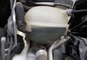 Peugeot 2008 I SUV Facelifting 1.2 PureTech 82KM 2016 Peugeot 2008 Okazja 1.2 Benzyna 82KM, zdjęcie 8