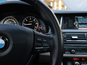 BMW Seria 5 F10-F11 Touring 525d 218KM 2013 BMW 5 525d xDrive, 214 KM, 4X4, Automat, VAT 23%, zdjęcie 16