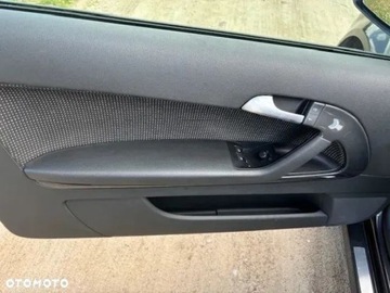 Audi A3 8P Hatchback 3d 1.9 TDI 105KM 2006 Audi A3 3-drzwiowe 1.9 Diesel 105KM, zdjęcie 13