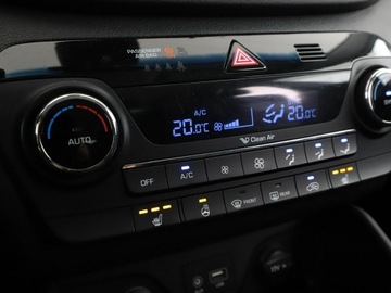 Hyundai Tucson III SUV 1.7 CRDI 115KM 2017 Hyundai Tucson Navi Czujniki parkowania, zdjęcie 24