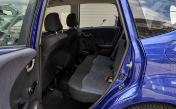 Honda Jazz III 1.2 i-VTEC 90KM 2010 Honda Jazz 2010 r. Bezwypadkowy 1.2 Benzyna 90KM, zdjęcie 7