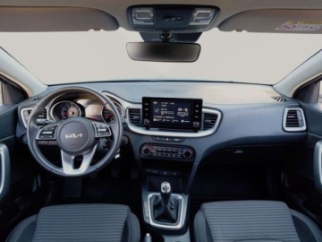 Kia Ceed III Hatchback Facelifting  1.5 T-GDI 160KM 2023 Kia Ceed 1.5T-GDI 160KM M SalonPL Led Tempomat Carplay Kamera FV23 1.5, zdjęcie 17