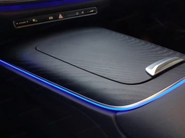 Mercedes Klasa E W214 Kombi Plug-in 2.0 300de 313KM 2025 E Klasa 300 de 4-Matic AMG Estate 2.0 (313KM) 2025, zdjęcie 9