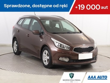 Kia Ceed II Kombi 1.6 GDI 135KM 2014 Kia Ceed 1.6 GDI, Salon Polska, 1. Właściciel