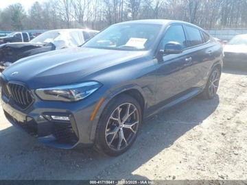 BMW X6 G06 2021 BMW X6 2021r., M50I, od ubezpieczalni 4.4 Benzyna 523KM, zdjęcie 2