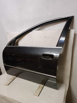 DVEŘE LEVÉ PŘEDNÍ EYJC PEUGEOT 607