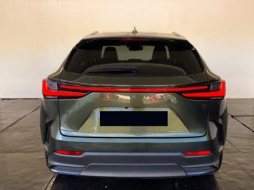 Lexus NX II SUV Facelifting 2.5 450h+ 292KM 2025 LEXUS NX 450h+ Prestige AWD Suv 2.5 (292KM) 2025, zdjęcie 3