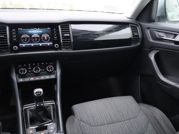 Skoda Kodiaq I SUV 2.0 TDI 150KM 2018 Skoda Kodiaq 2.0 TDI, Salon Polska, Serwis ASO, zdjęcie 7
